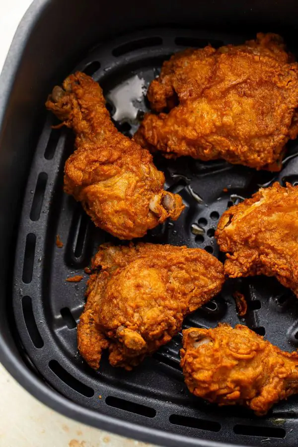 How To Reheat Fried Chicken To Keep It Crispy