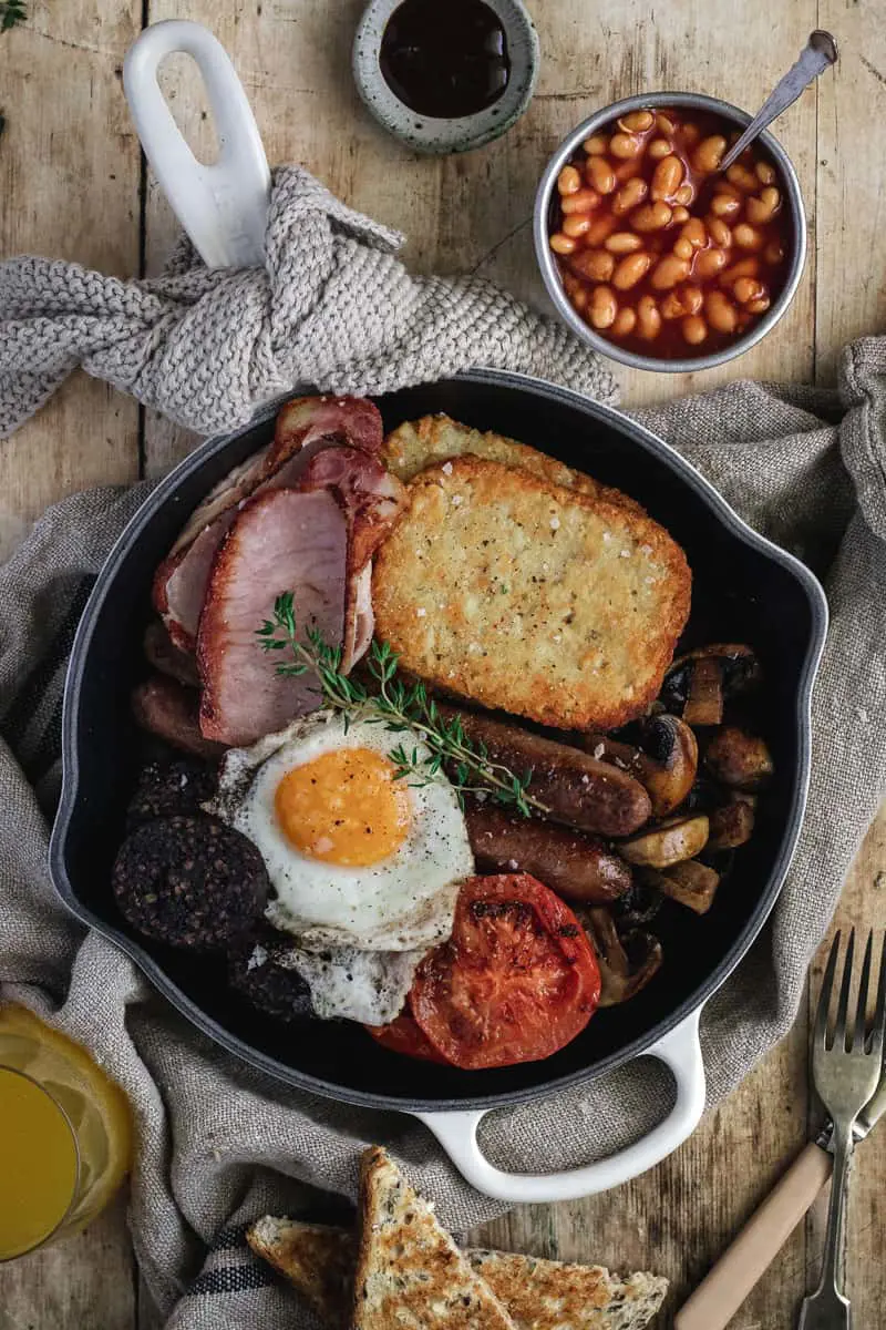 25 Traditional Irish Dishes To Try