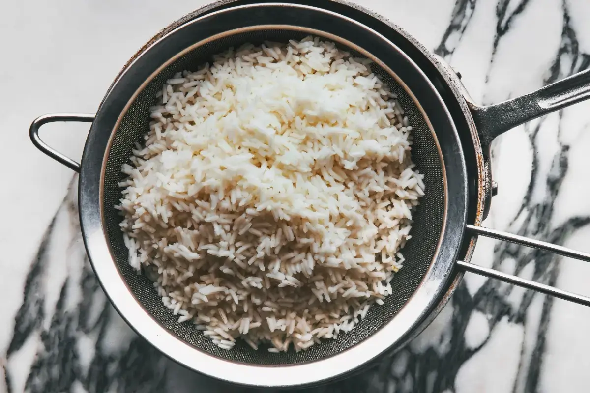 How to Boil Rice on the Stove the Right Way — Step-by-Step Guide
