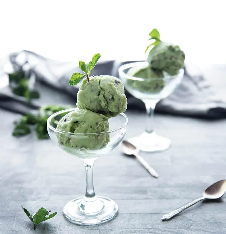 25 Vegan Desserts For A Healthier Treat