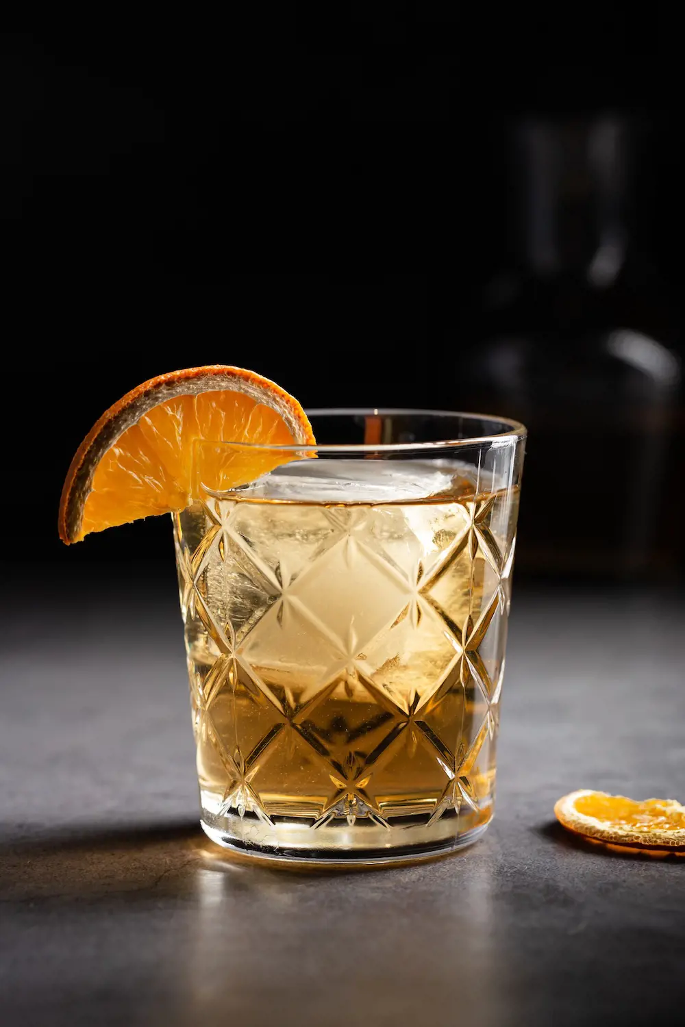 Our Favorite Whiskey Cocktails for Parties and Get Togethers