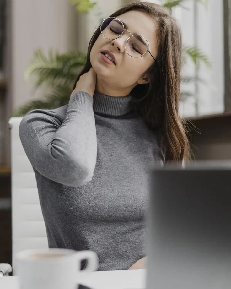 How to Get Rid of Neck Pain: 10 Home Remedies To Fix Stiff Neck