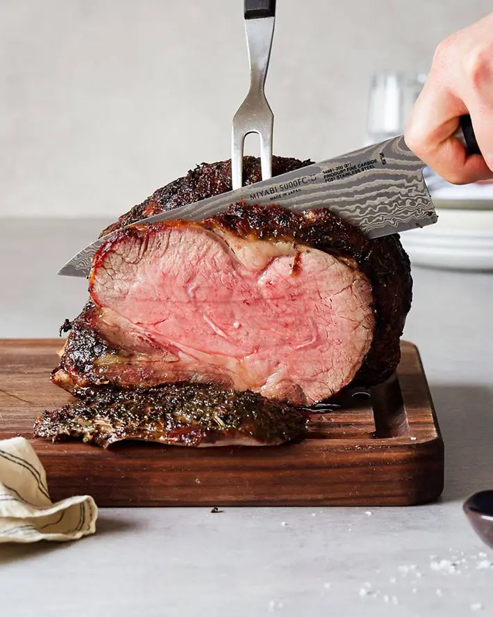 How To Cook Prime Rib (Easy Steps and Tips)